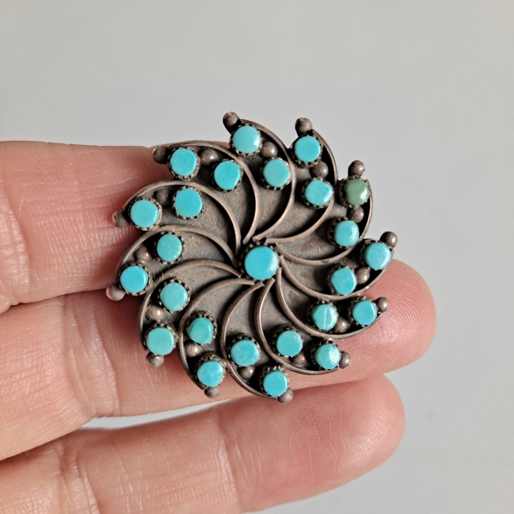 Vintage Zuni Pinwheel Brooch Pendant